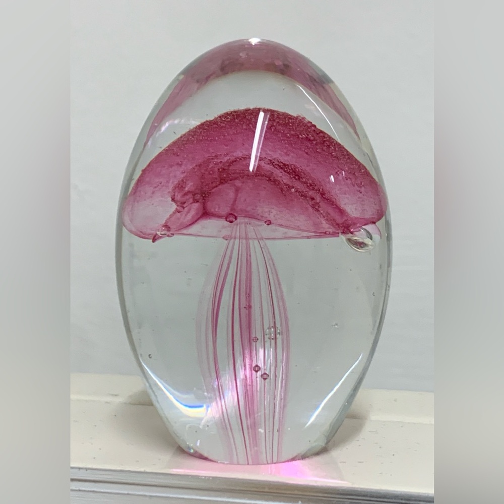 Vtg Controlled Bubble Art Glass Pink Glow In The Dark Jellyfish Paperweight